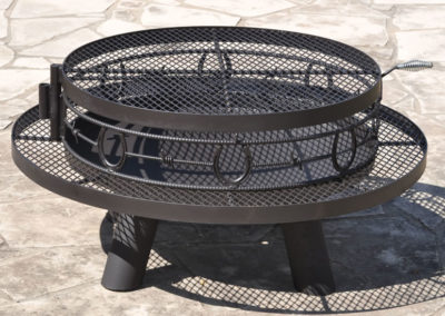 Deluxe Fire Pit - Hang 'Em High Fire Pit